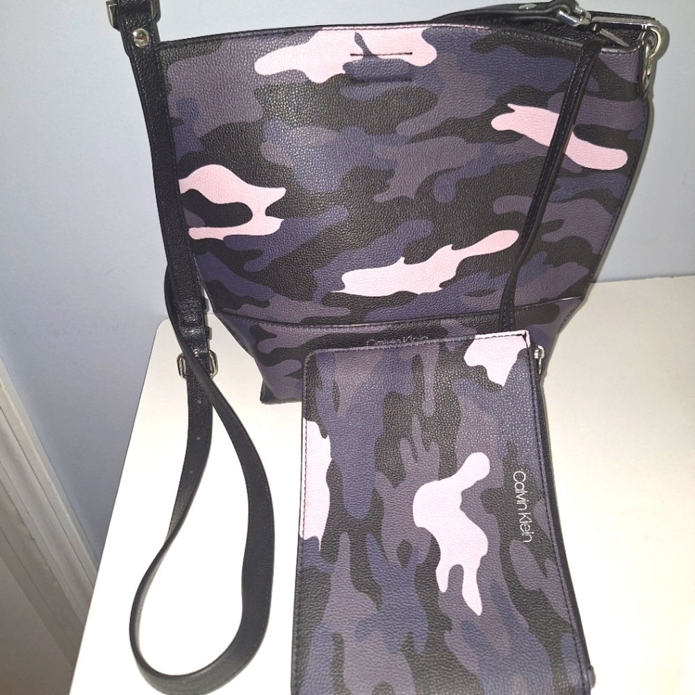 Calvin Klein Pink and Black Camo Crossbody with Wristlet Set